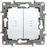  - Legrand Etika Бел Выключатель 2-х клавишный с подсветкой, 10А, винт. клем. 672204